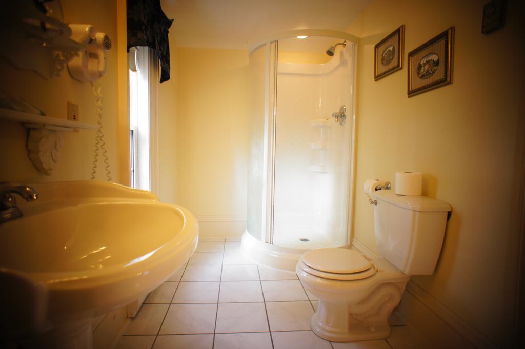 Inn On Frederick St. Andrews By The Sea Chambre photo